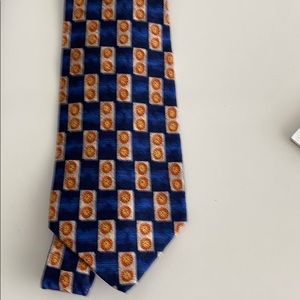 Men’s tie